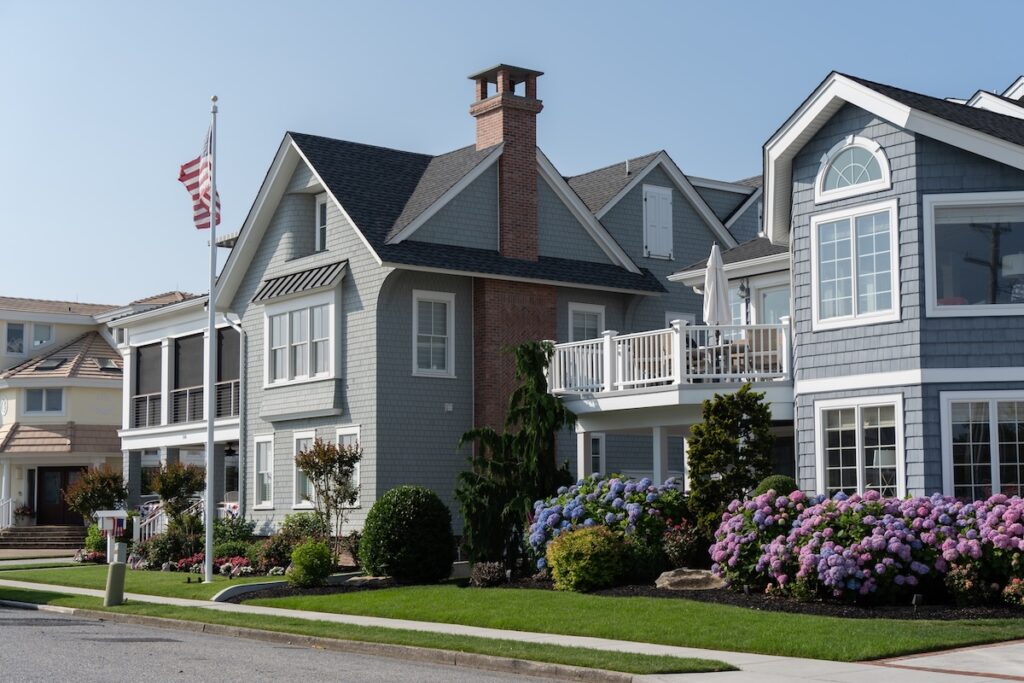 Avalon, New Jersey house with asphalt shingle roof